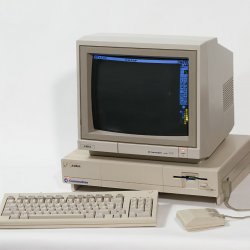Amiga 1000 (1985)